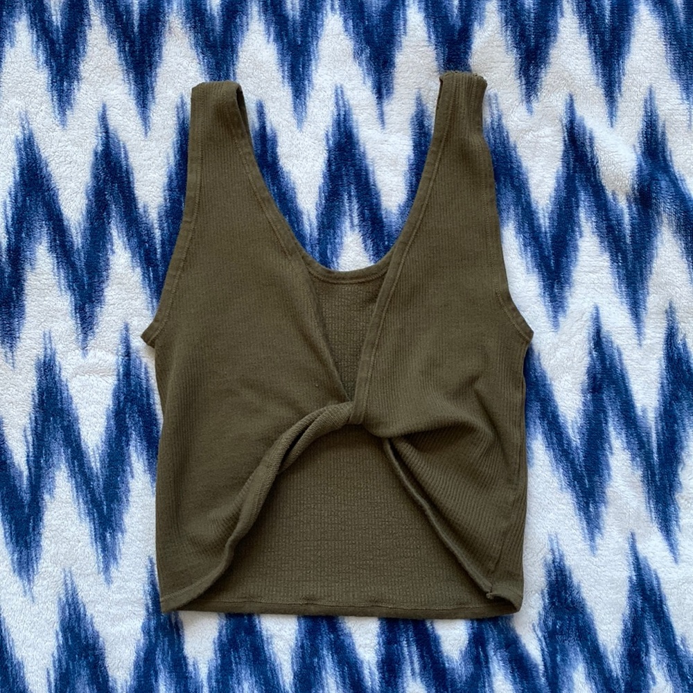 UO Out From Under Wrap It Up Seamless Reversible Bra Top - Picture 4 of 5